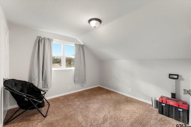 337 Daingerfield, Pittsburg, TX 75686