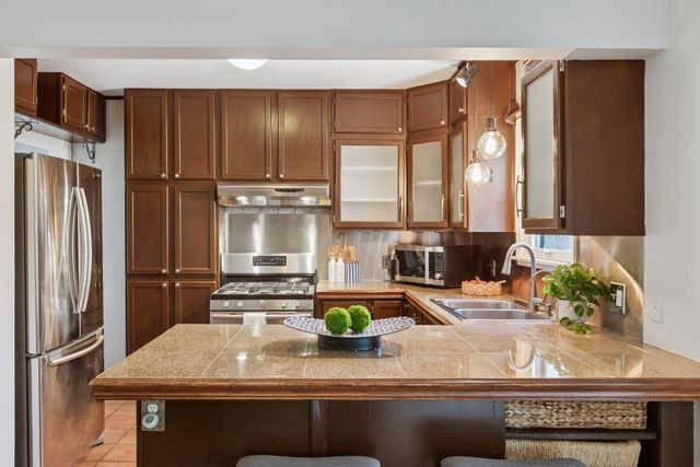 40 Penn Avenue S, Minneapolis, MN 55405