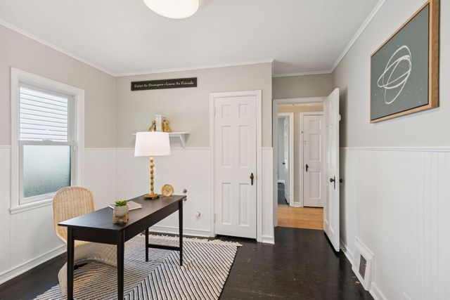 40 Penn Avenue S, Minneapolis, MN 55405