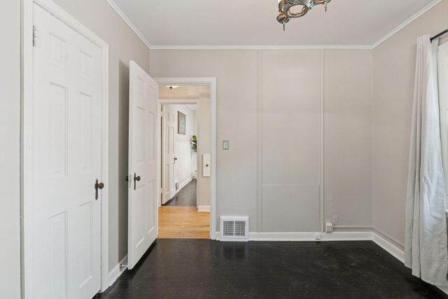 40 Penn Avenue S, Minneapolis, MN 55405