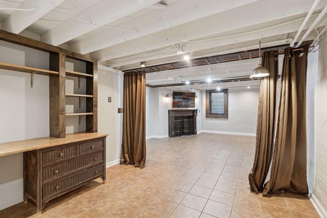 40 Penn Avenue S, Minneapolis, MN 55405