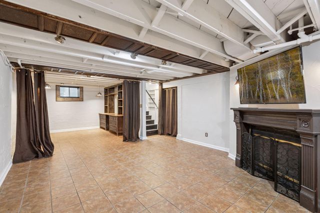 40 Penn Avenue S, Minneapolis, MN 55405