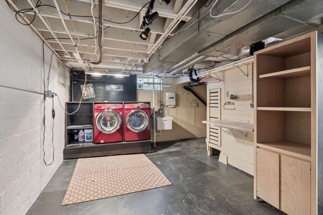 40 Penn Avenue S, Minneapolis, MN 55405