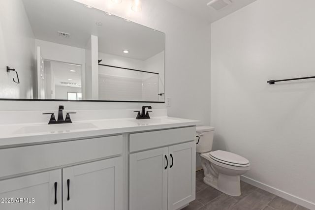 11631 W GREEN Drive, Youngtown, AZ 85363