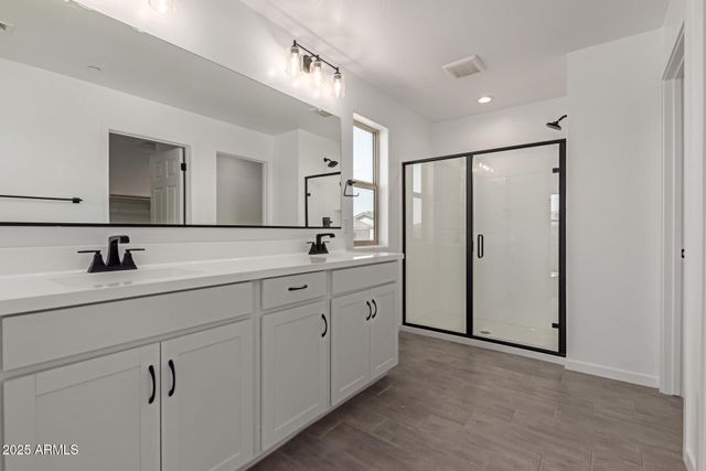 11631 W GREEN Drive, Youngtown, AZ 85363