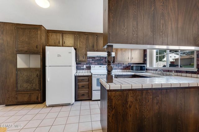 3493 Amarillo Avenue, Simi Valley, CA 93063