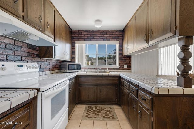 3493 Amarillo Avenue, Simi Valley, CA 93063