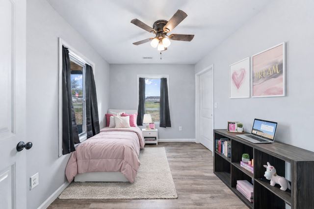 234 N Walnut St, Hohenwald, TN 38462