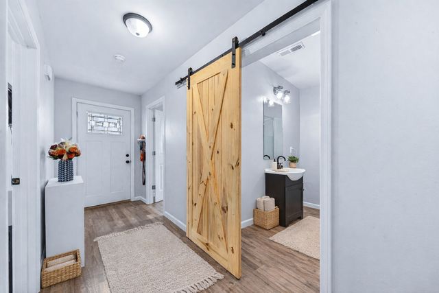 234 N Walnut St, Hohenwald, TN 38462