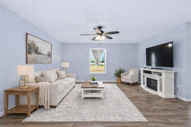 234 N Walnut St, Hohenwald, TN 38462