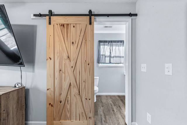 234 N Walnut St, Hohenwald, TN 38462