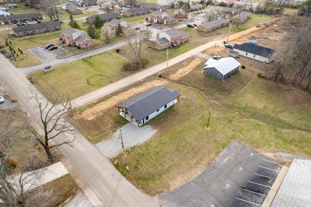 234 N Walnut St, Hohenwald, TN 38462