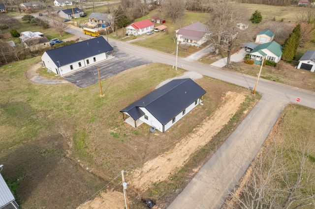 234 N Walnut St, Hohenwald, TN 38462