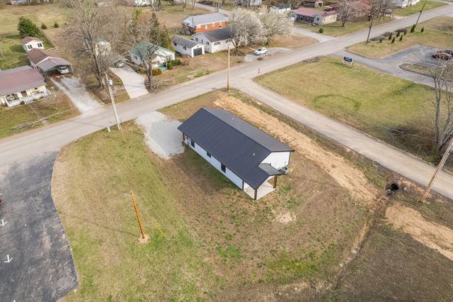 234 N Walnut St, Hohenwald, TN 38462