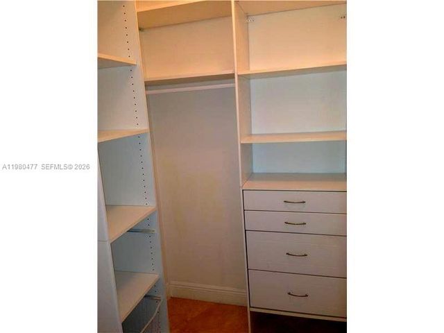19900 E Country Club Drive 806, Aventura, FL 33180