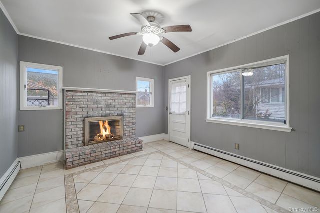 60 Iroquois Drive, Brightwaters, NY 11718