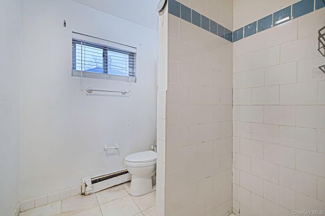 60 Iroquois Drive, Brightwaters, NY 11718