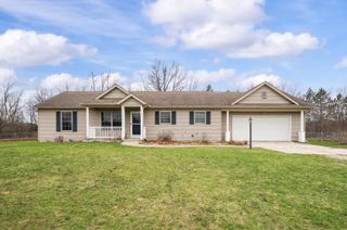 1540 Dodd Road, Howard Twp, MI 49120