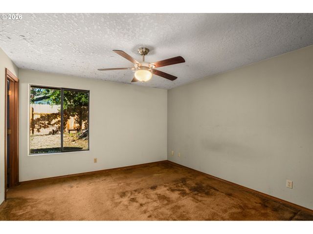 7255 Sw LINETTE Way, Beaverton, OR 97007