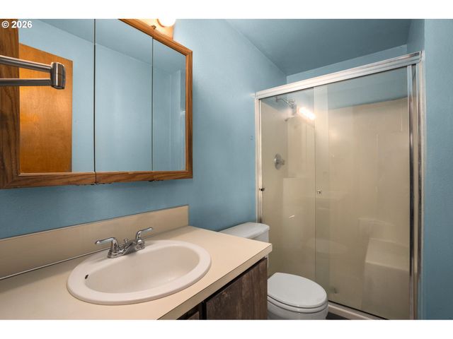 7255 Sw LINETTE Way, Beaverton, OR 97007