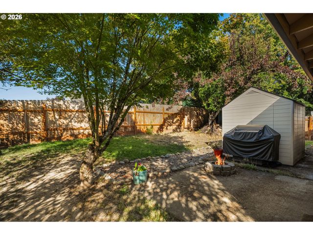 7255 Sw LINETTE Way, Beaverton, OR 97007