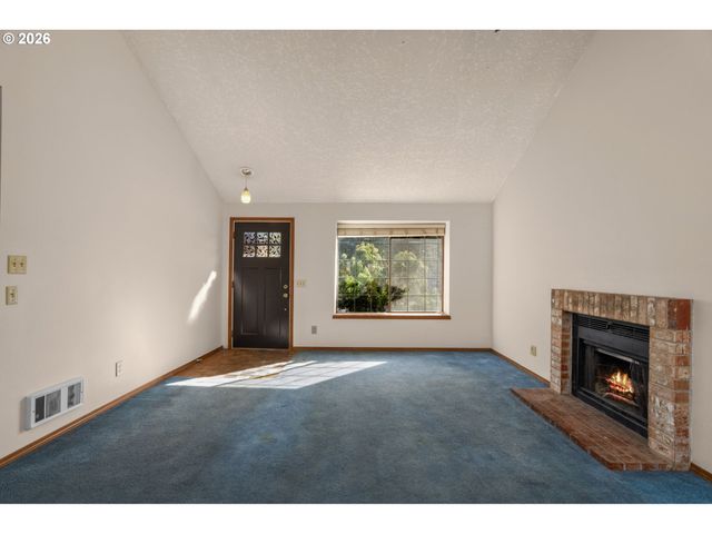 7255 Sw LINETTE Way, Beaverton, OR 97007