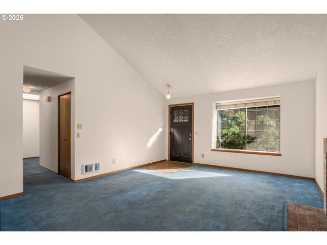 7255 Sw LINETTE Way, Beaverton, OR 97007