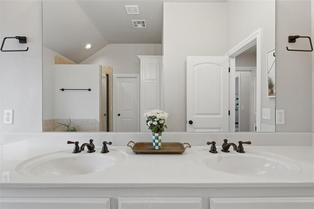 6020 NW 154th Street, Edmond, OK 73013