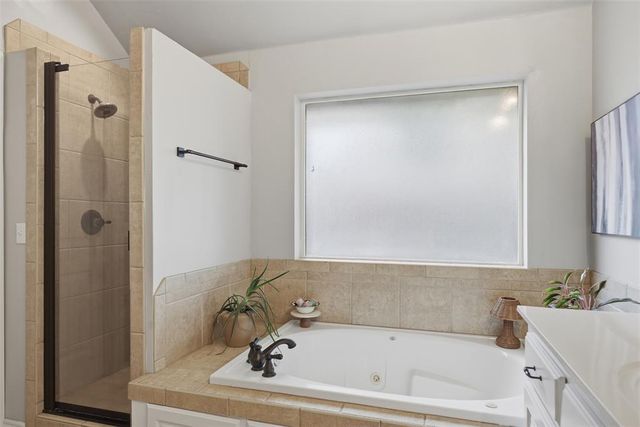 6020 NW 154th Street, Edmond, OK 73013