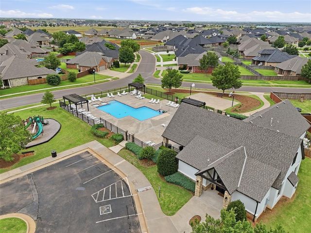 6020 NW 154th Street, Edmond, OK 73013