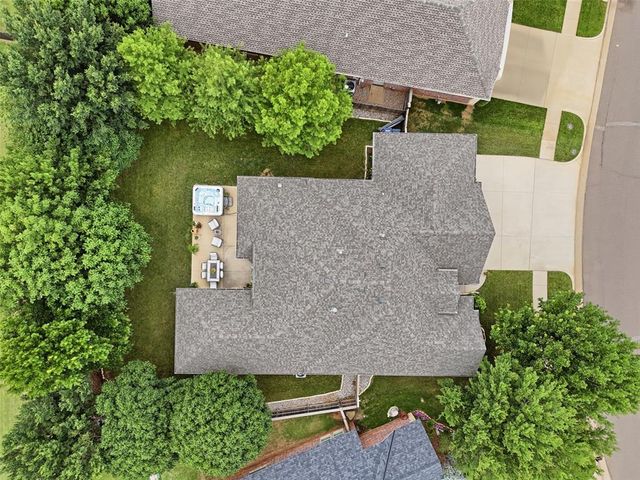 6020 NW 154th Street, Edmond, OK 73013