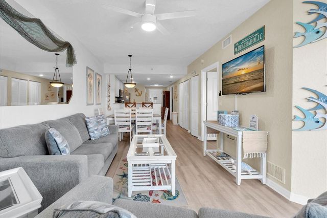 12000 GULF BOULEVARD 207N, Treasure Island, FL 33706