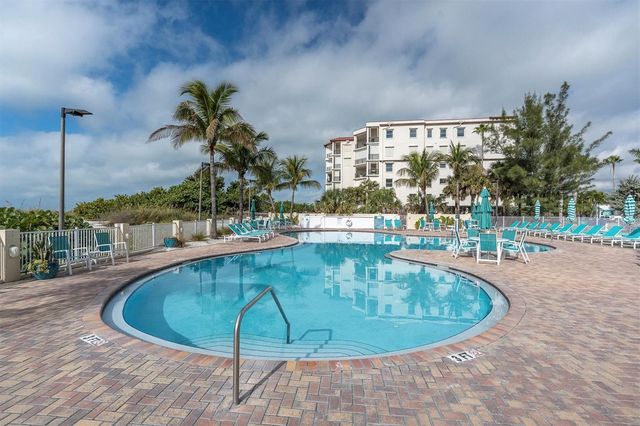 12000 GULF BOULEVARD 207N, Treasure Island, FL 33706