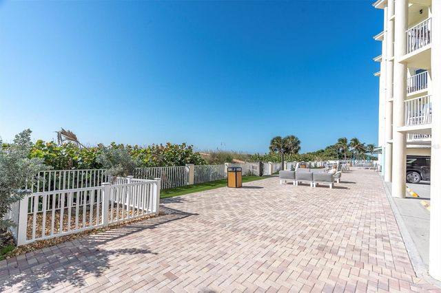 12000 GULF BOULEVARD 207N, Treasure Island, FL 33706