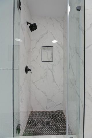 650 E 65th St 1, Hialeah, FL 33013