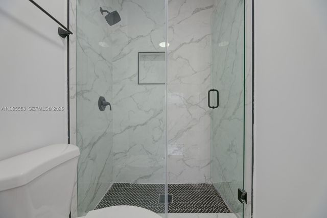 650 E 65th St 1, Hialeah, FL 33013