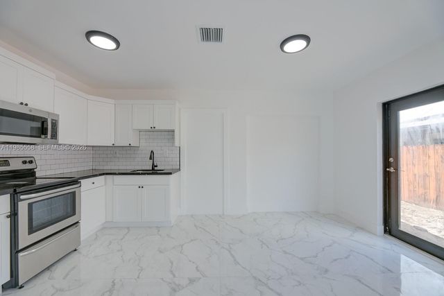 650 E 65th St 1, Hialeah, FL 33013