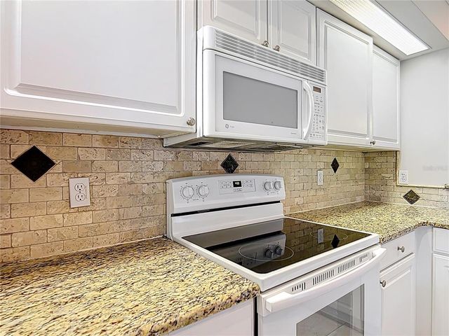 5327 SW 89TH STREET, Ocala, FL 34476