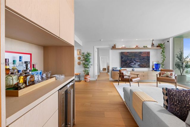 650 W Ave 908 908, Miami Beach, FL 33139