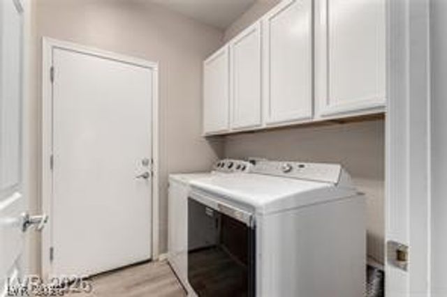 6092 Fox Creek Avenue, Las Vegas, NV 89122