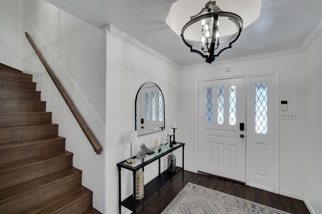 505 Highwoods Trail, Fort Worth, TX 76112