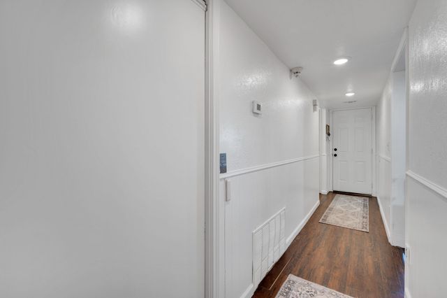 505 Highwoods Trail, Fort Worth, TX 76112