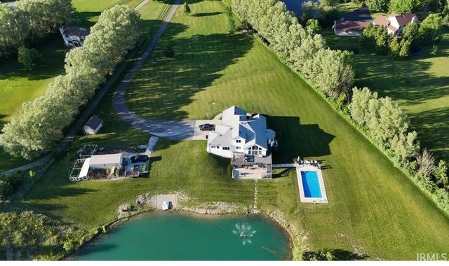 4516 Hollopeter Road, Leo, IN 46765