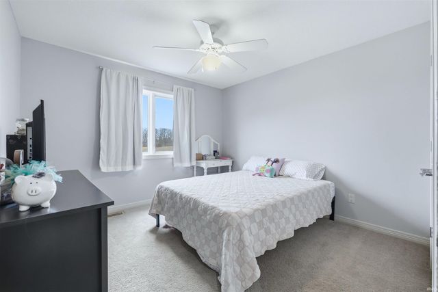 4516 Hollopeter Road, Leo, IN 46765