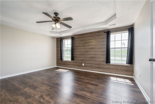 2801 Boulder Court, Jeffersonville, IN 47130