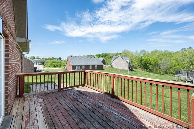 2801 Boulder Court, Jeffersonville, IN 47130
