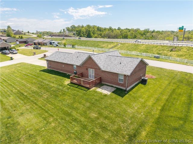 2801 Boulder Court, Jeffersonville, IN 47130