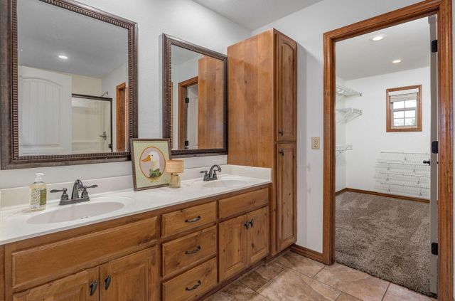 434 N Bonda Way, Nixa, MO 65714