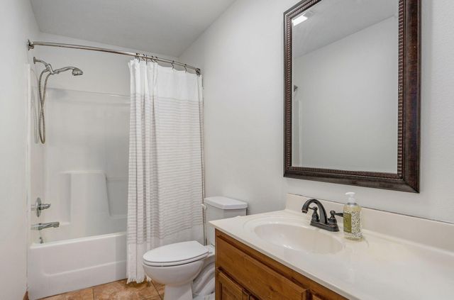 434 N Bonda Way, Nixa, MO 65714