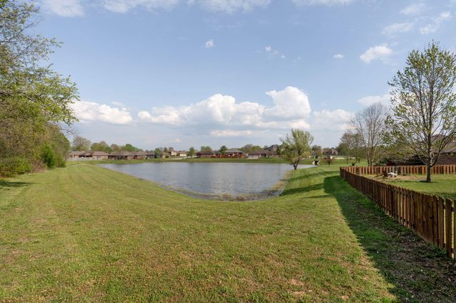 434 N Bonda Way, Nixa, MO 65714